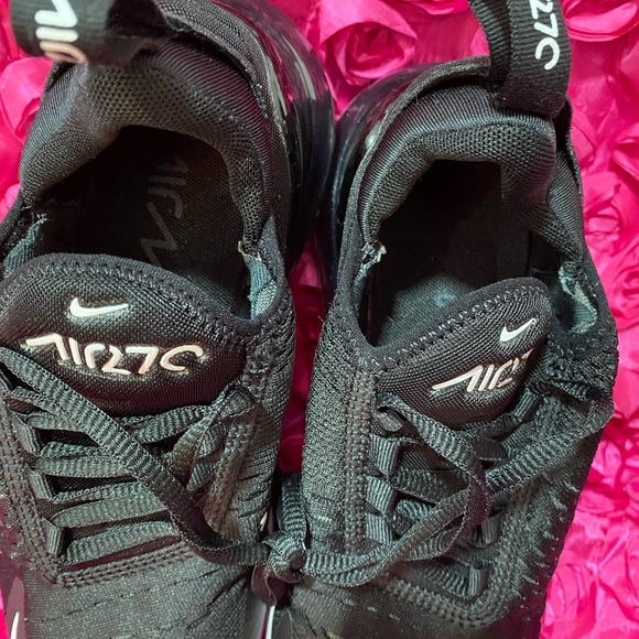 Nike Air Max 270 Women's Shoes - Picture 5 of 8